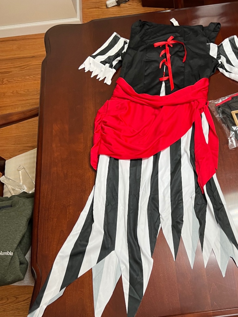 Sultry shipmate costume